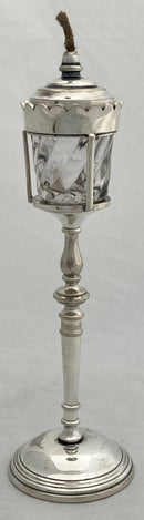 Edwardian Silver Plated Lamp Post Table Lighter. Barker Brothers, Birmingham.