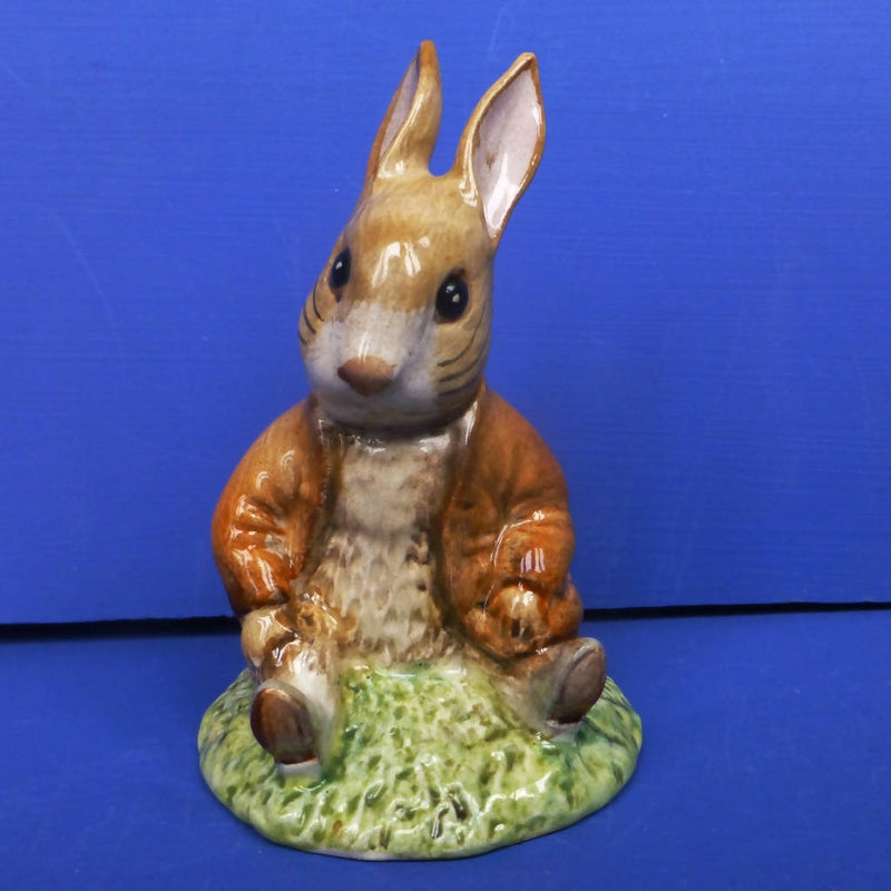 Beswick Beatrix Potter Figurine - Benjamin Bunny Sat On A Bank (Second Version - Head Up) BP3B