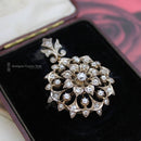 Victorian 15ct Gold & Diamond Brooch/Pendant