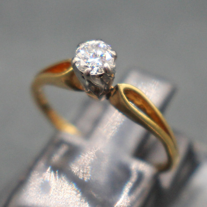 18ct gold c.3ct diamond solitaire ring