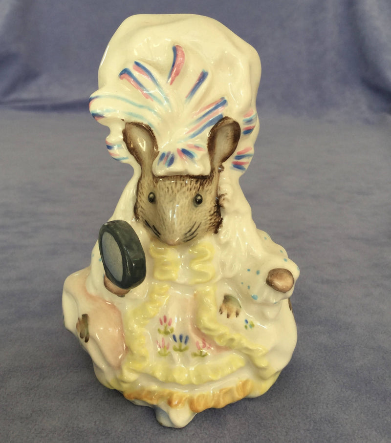 Royal Albert Ladymouse figure Beatrix Potter Figurine